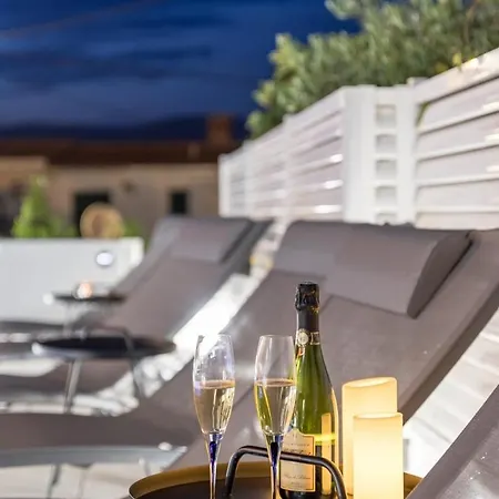 Apartman In Arbanija With Sea View, Terrace, Air Conditioning, Wifi 5139-5 *