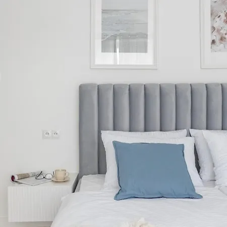 In Arbanija With Sea View, Terrace, Air Conditioning, Wifi 5139-5