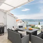 Apartment In Arbanija With Sea View, Terrace, Air Conditioning, Wifi 5139-5