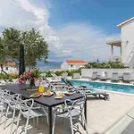 Apartment In Arbanija With Sea View, Terrace, Air Conditioning, Wifi 5139-5 Trogir