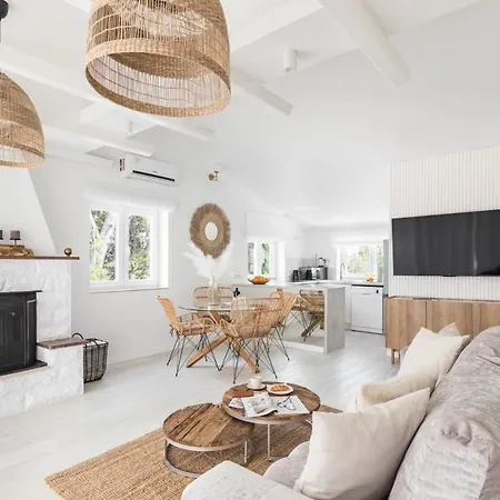 In Arbanija With Sea View, Terrace, Air Conditioning, Wifi 5139-5