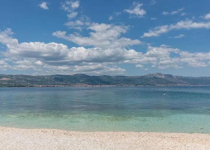In Arbanija With Sea View, Terrace, Air Conditioning, Wifi 5139-5 Apartment